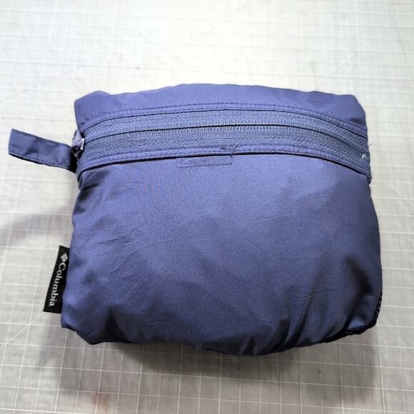 Columbia Packable Hooded Rain Jacket with Side Vents, Womens Size Medium - Picture 13 of 15